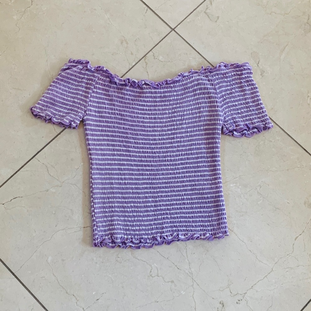 Smocked Off-the-shoulder lavender striped crop top